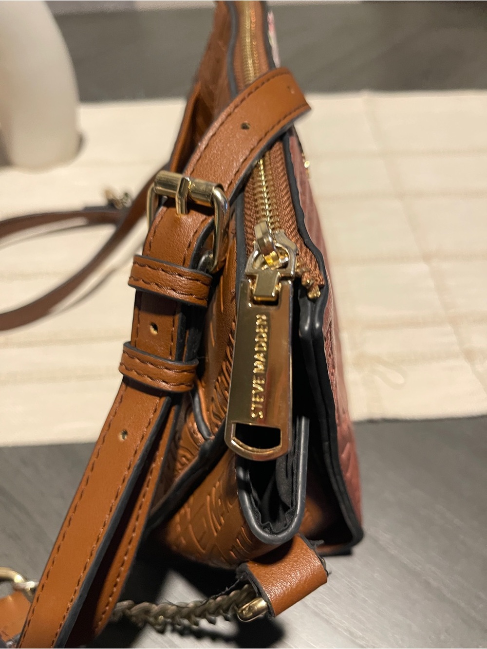 Steve Madden Floral Embossed Crossbody Bag - Picture 9 of 10